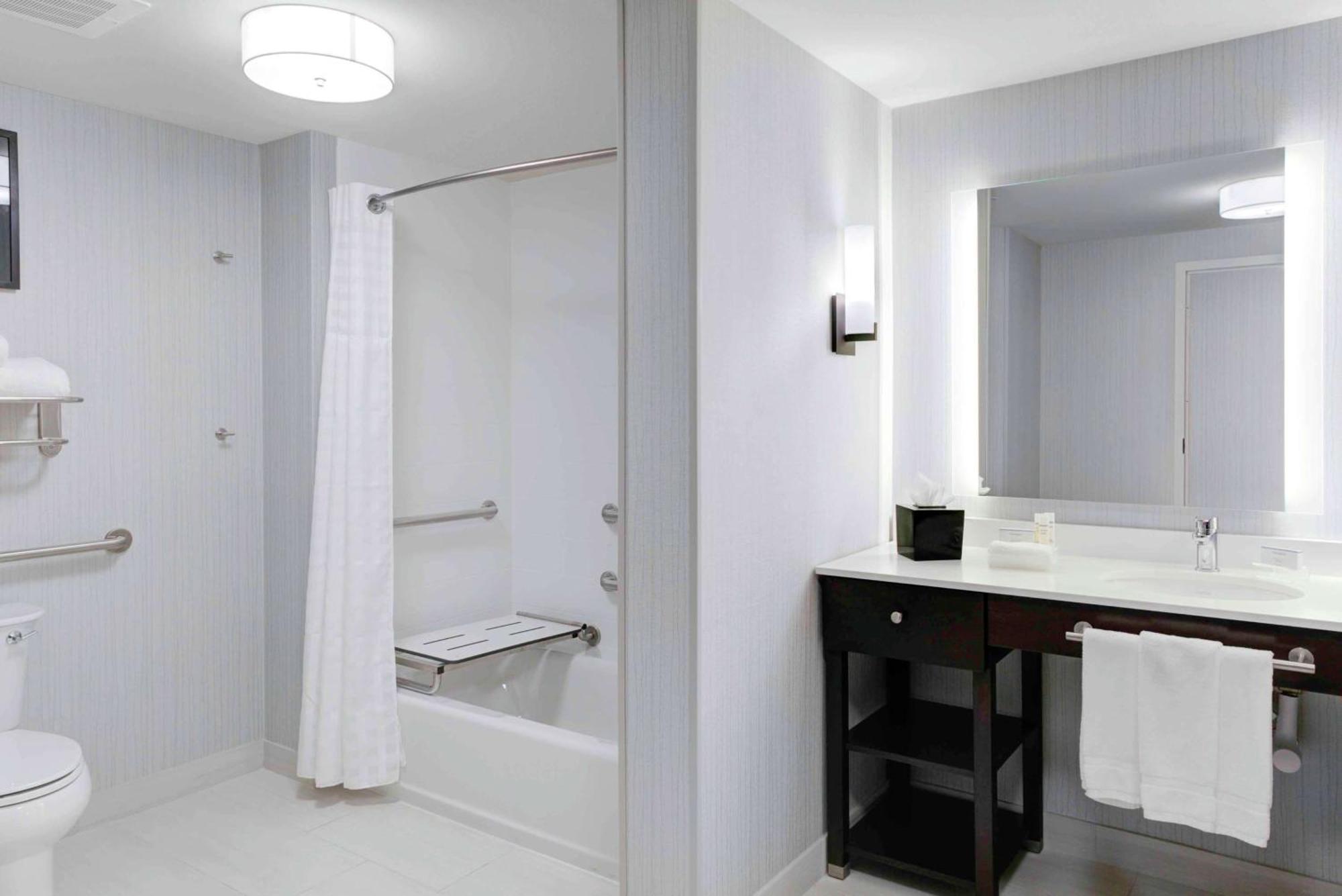 Homewood Suites By Hilton Lansing Eastwood Ngoại thất bức ảnh