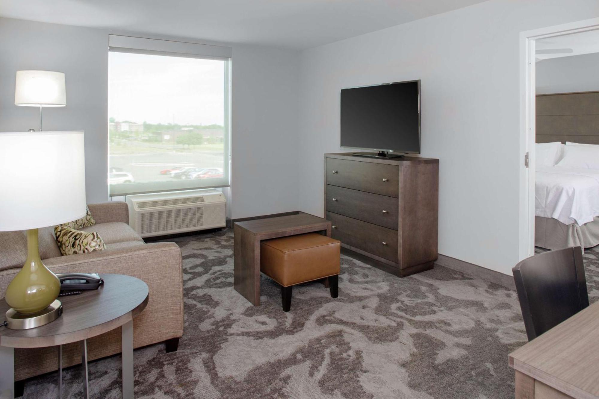 Homewood Suites By Hilton Lansing Eastwood Ngoại thất bức ảnh