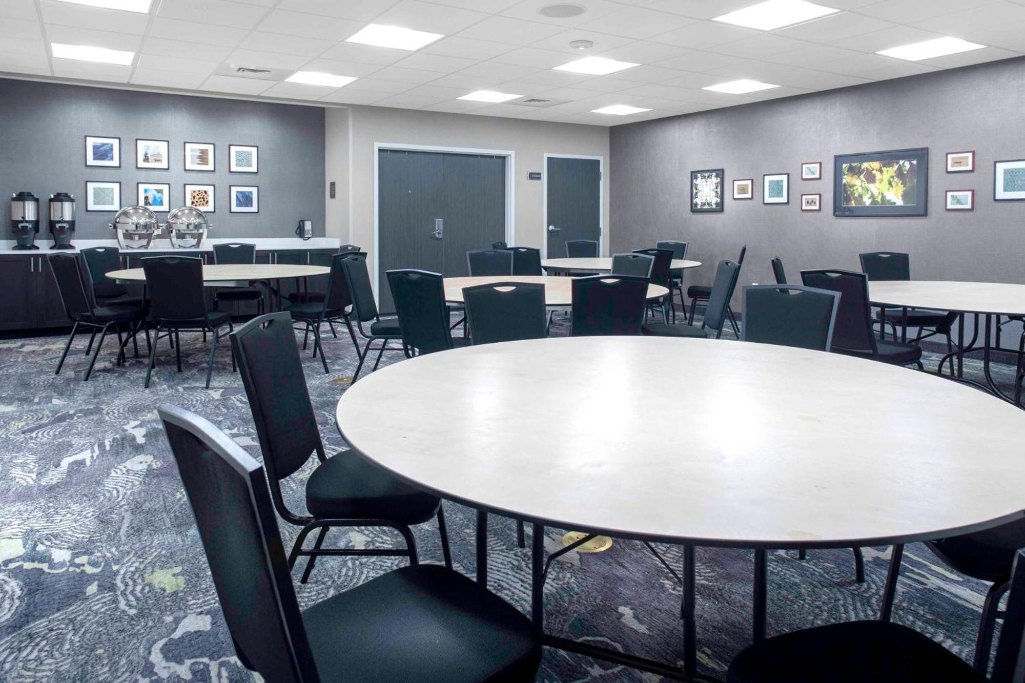 Homewood Suites By Hilton Lansing Eastwood Ngoại thất bức ảnh